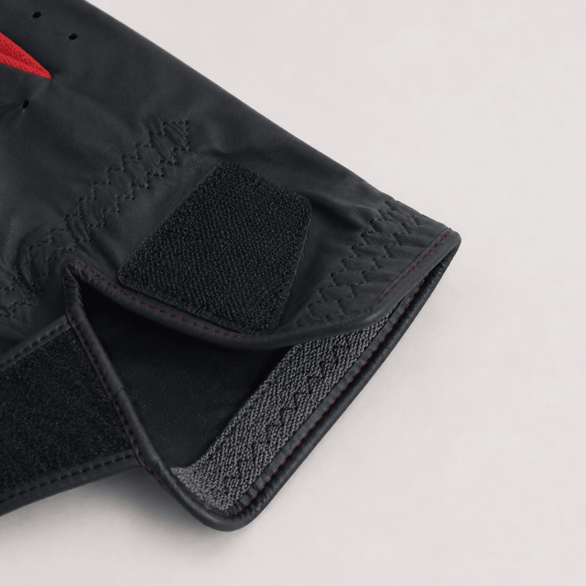 Touch 01™ Red Game - dadafunk | Golf & Sportswear